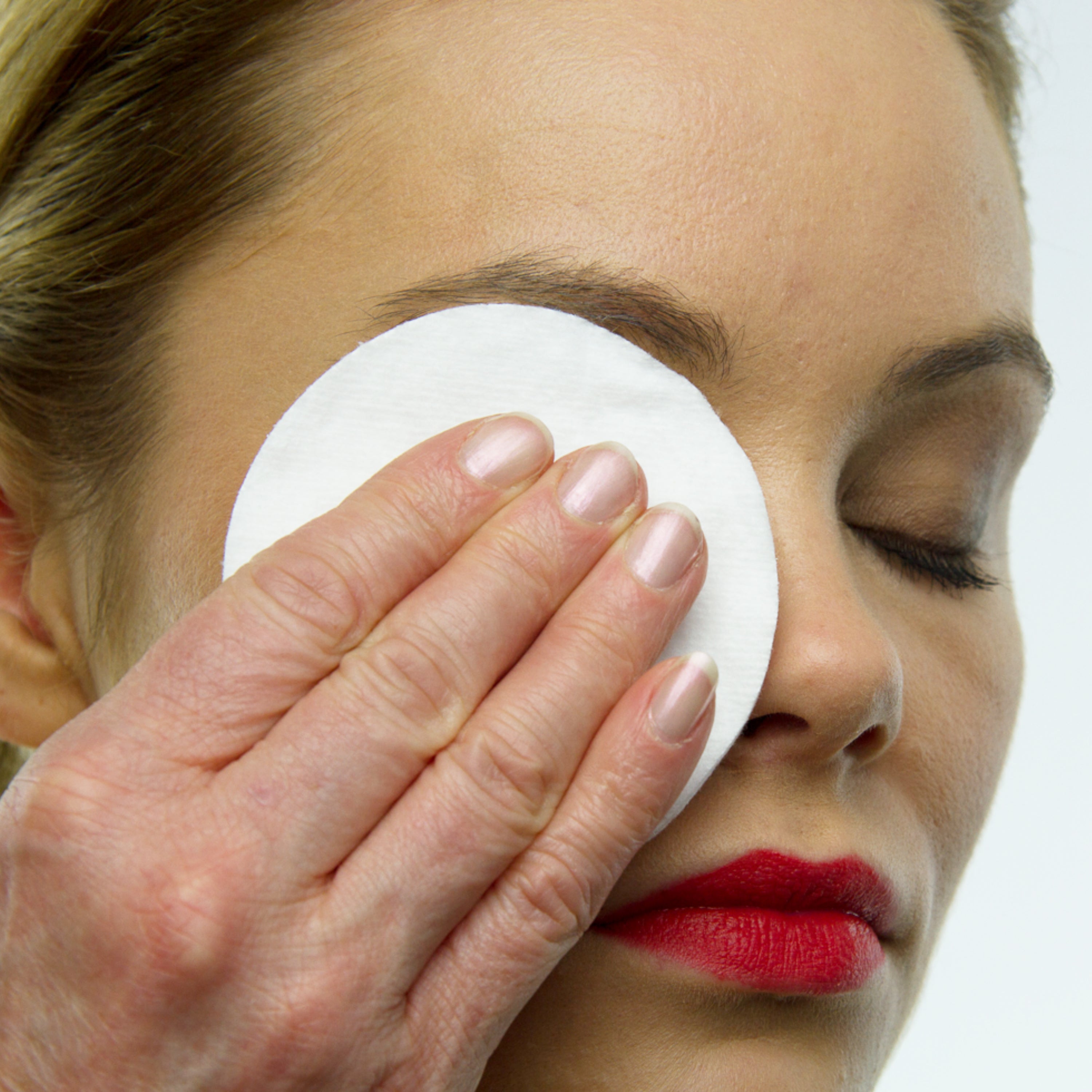 All-in-One Makeup Remover (240ml)