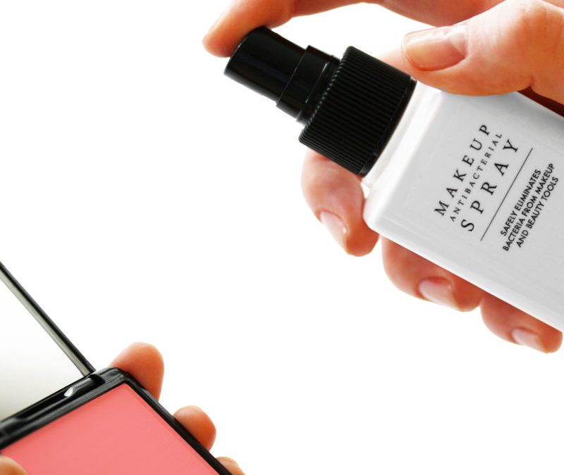 All about our magic antibacterial makeup sanitiser mist (for your actual makeup!)