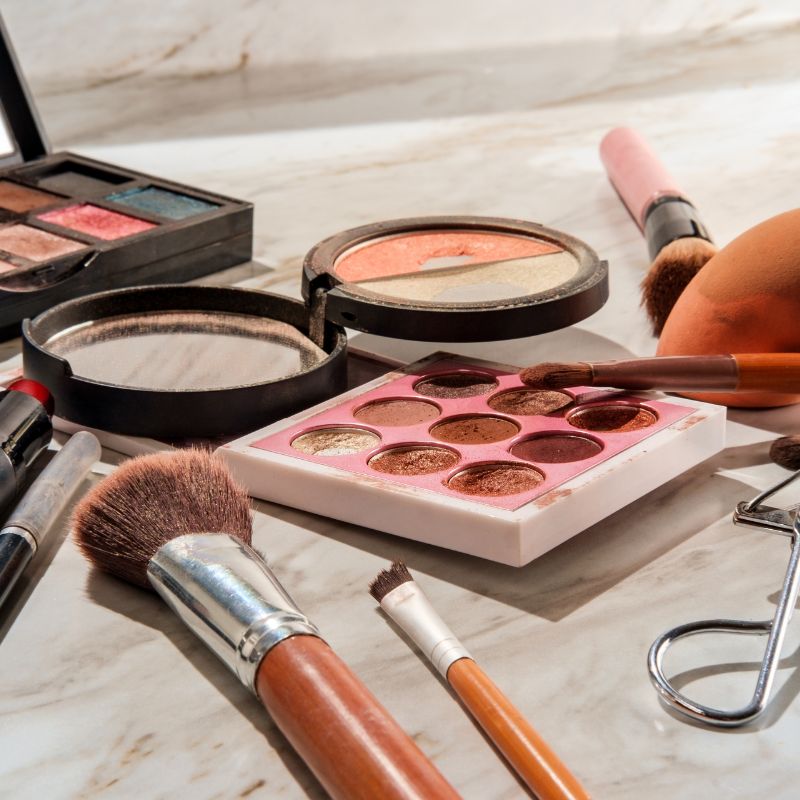 Never soak your makeup brushes The Pro Hygiene Collection
